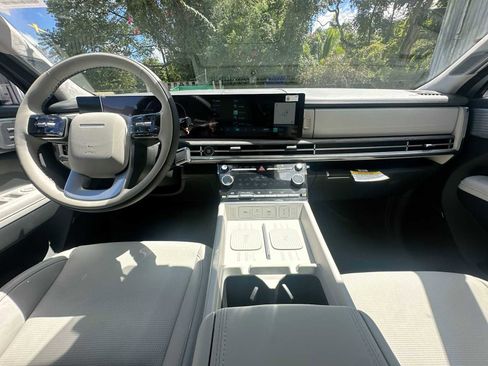 New 2025 Hyundai Santa Fe Calligraphy image 11