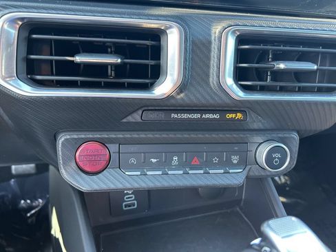 Used 2025 Ford Mustang Premium RWD image 31