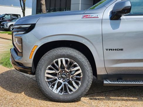 New 2026 Chevrolet Tahoe Z71 w/ Comfort Package AWD/4WD image 7