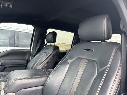 Used 2022 Ford F450 Platinum w/ FX4 Off-Road Package image 7