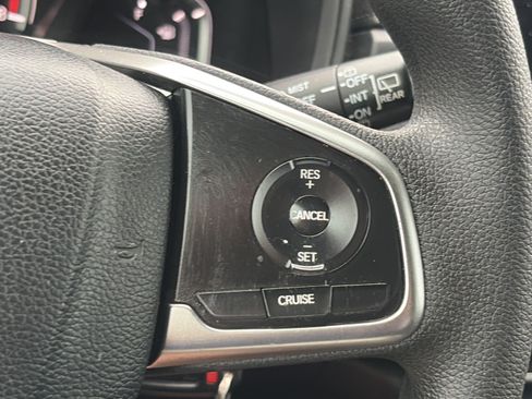 Used 2017 Honda CR-V LX image 22
