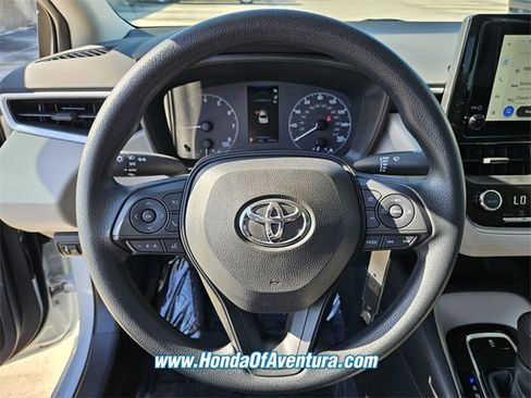 Used 2024 Toyota Corolla LE image 20