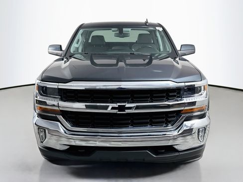 Used 2018 Chevrolet Silverado 1500 LT w/ All Star Edition AWD/4WD image 2