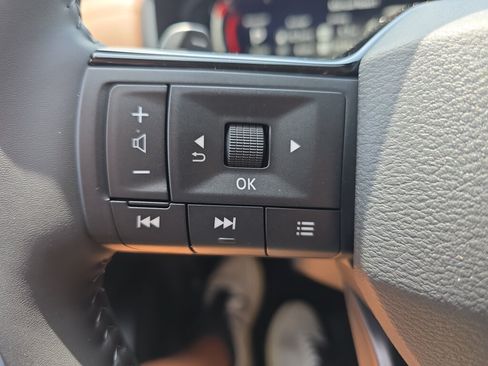 New 2026 Nissan Rogue Platinum AWD/4WD image 13