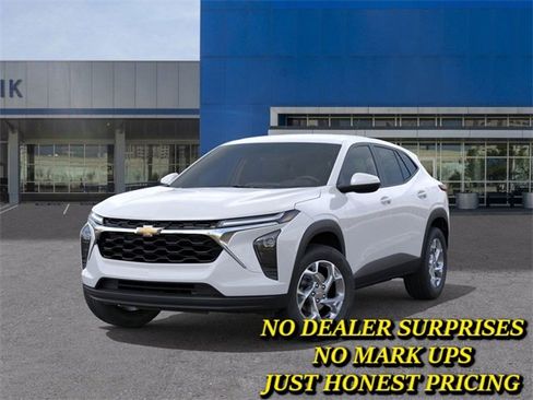 New 2026 Chevrolet Trax LS w/ LS Convenience Package image 6