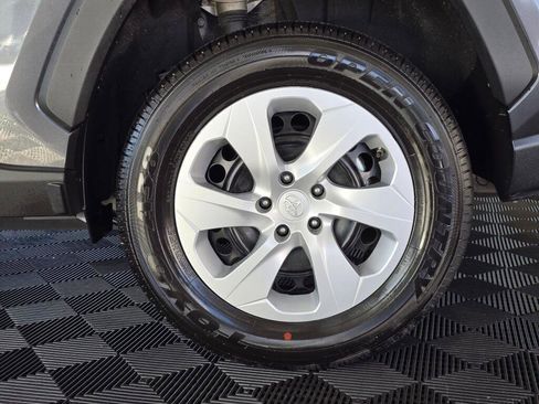 Used 2025 Toyota RAV4 LE image 11