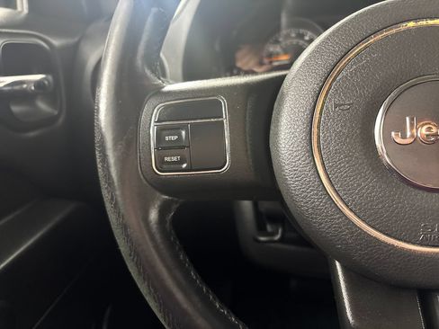 Used 2017 Jeep Patriot Sport AWD/4WD image 23