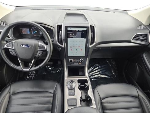 Used 2023 Ford Edge SEL image 19