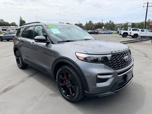 Used 2024 Ford Explorer ST w/ Equipment Group 401A AWD/4WD image 4