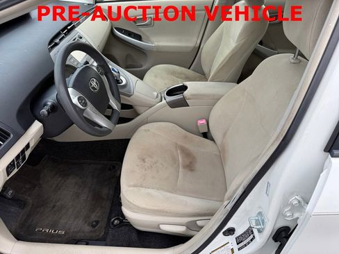 Used 2012 Toyota Prius Two image 10