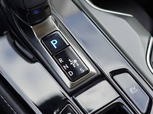 Used 2024 Lexus NX 350h AWD image 35