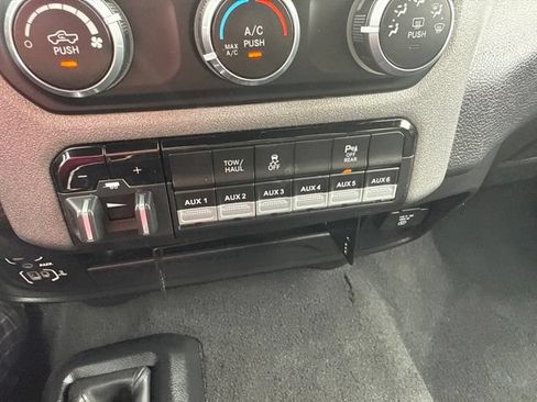 Used 2023 RAM 2500 Tradesman AWD/4WD image 22