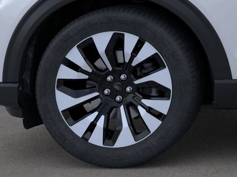 New 2026 Ford Explorer Platinum image 20