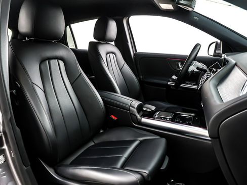 Certified 2022 Mercedes-Benz GLA 250 GLA 250 4MATIC SUV image 9