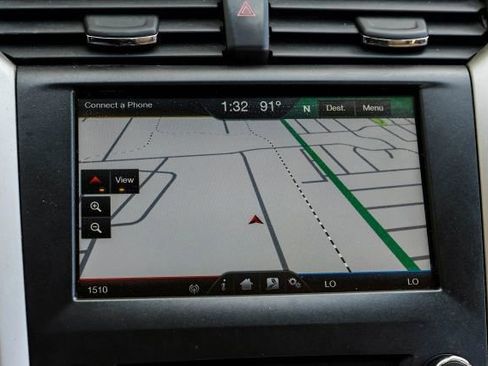 Used 2016 Ford Fusion SE w/ Equipment Group 502A image 27