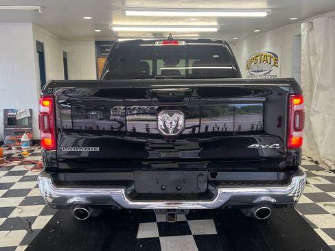 Used 2023 RAM 1500 Laramie AWD/4WD image 12