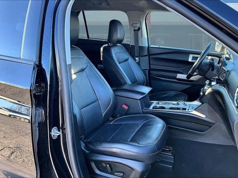 Used 2023 Ford Explorer Limited w/ Equipment Group 301A image 26