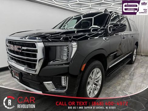Used 2024 GMC Yukon XL SLT image 3