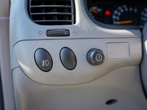 Used 2001 Toyota Tundra SR5 image 13