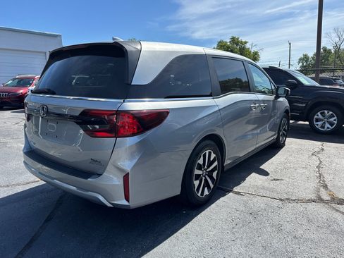 Used 2025 Honda Odyssey EX-L image 5