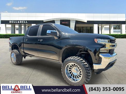 Used 2021 Chevrolet Silverado 1500 LT AWD/4WD image 1