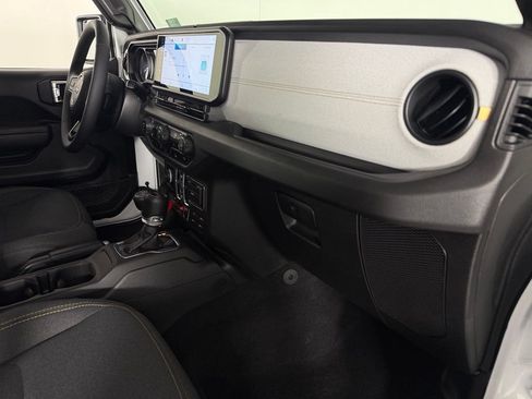 Used 2025 Jeep Wrangler Unlimited Sport S 4xe AWD/4WD image 31