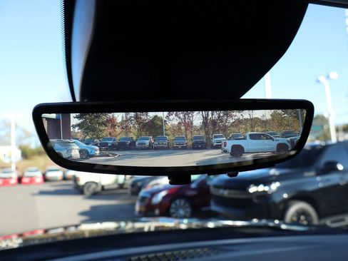 Used 2025 Chevrolet Silverado 1500 High Country w/ Midnight Edition image 30