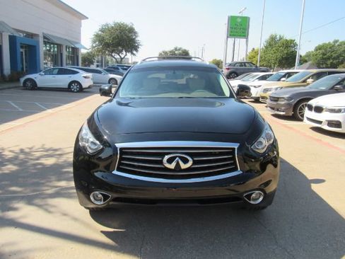 Used 2014 INFINITI QX70 2WD w/ Premium Package image 2