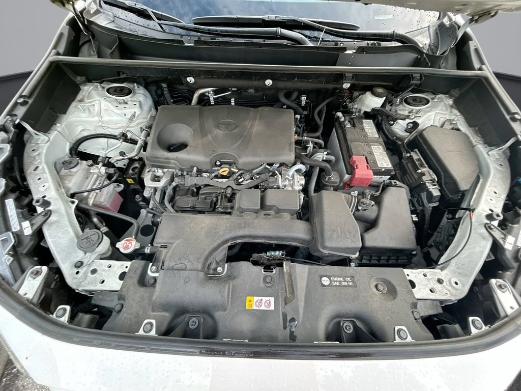 Used 2024 Toyota RAV4 XLE w/ Convenience Package FWD image 32