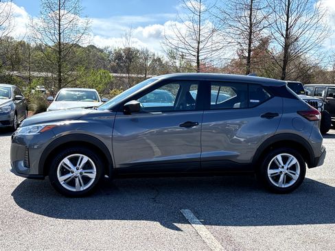 Certified 2025 Nissan Kicks Play S image 22