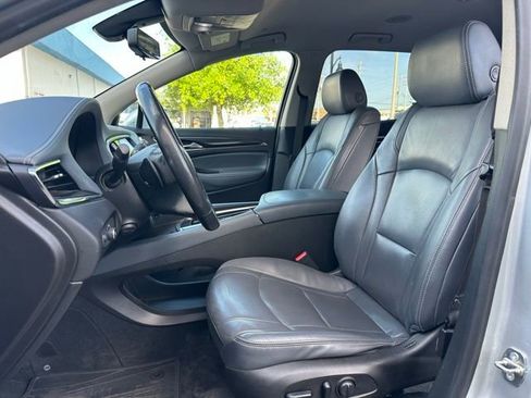 Used 2018 Buick Enclave Premium w/ LPO, Hit The Road Package AWD/4WD image 12