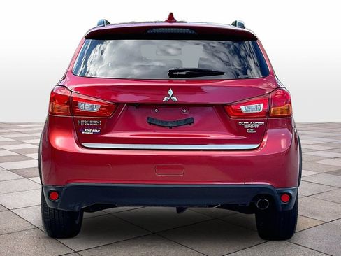 Used 2017 Mitsubishi Outlander Sport SEL AWD/4WD image 4
