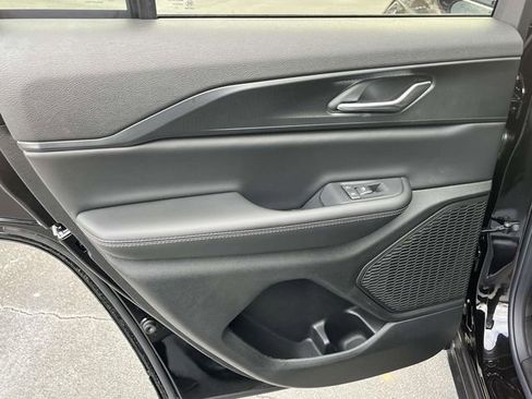 New 2025 Jeep Grand Cherokee image 17