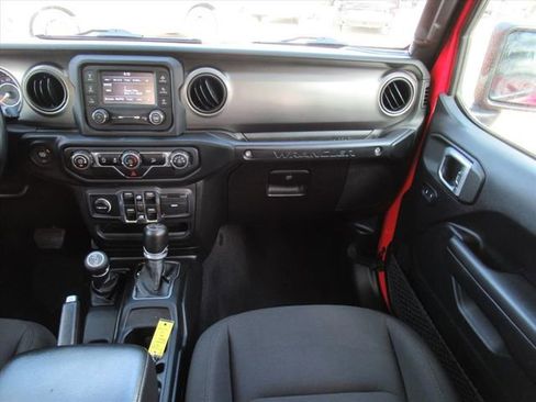 Used 2019 Jeep Wrangler Unlimited Sport S image 13