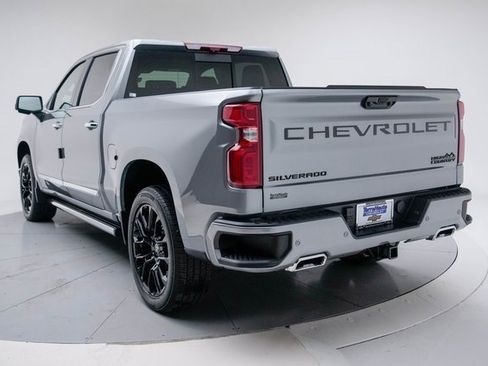 New 2026 Chevrolet Silverado 1500 High Country image 4