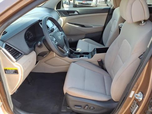 Used 2016 Hyundai Tucson SE w/ Option Group 02 image 15