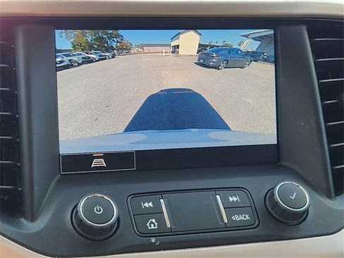 Used 2023 GMC Acadia Denali image 24