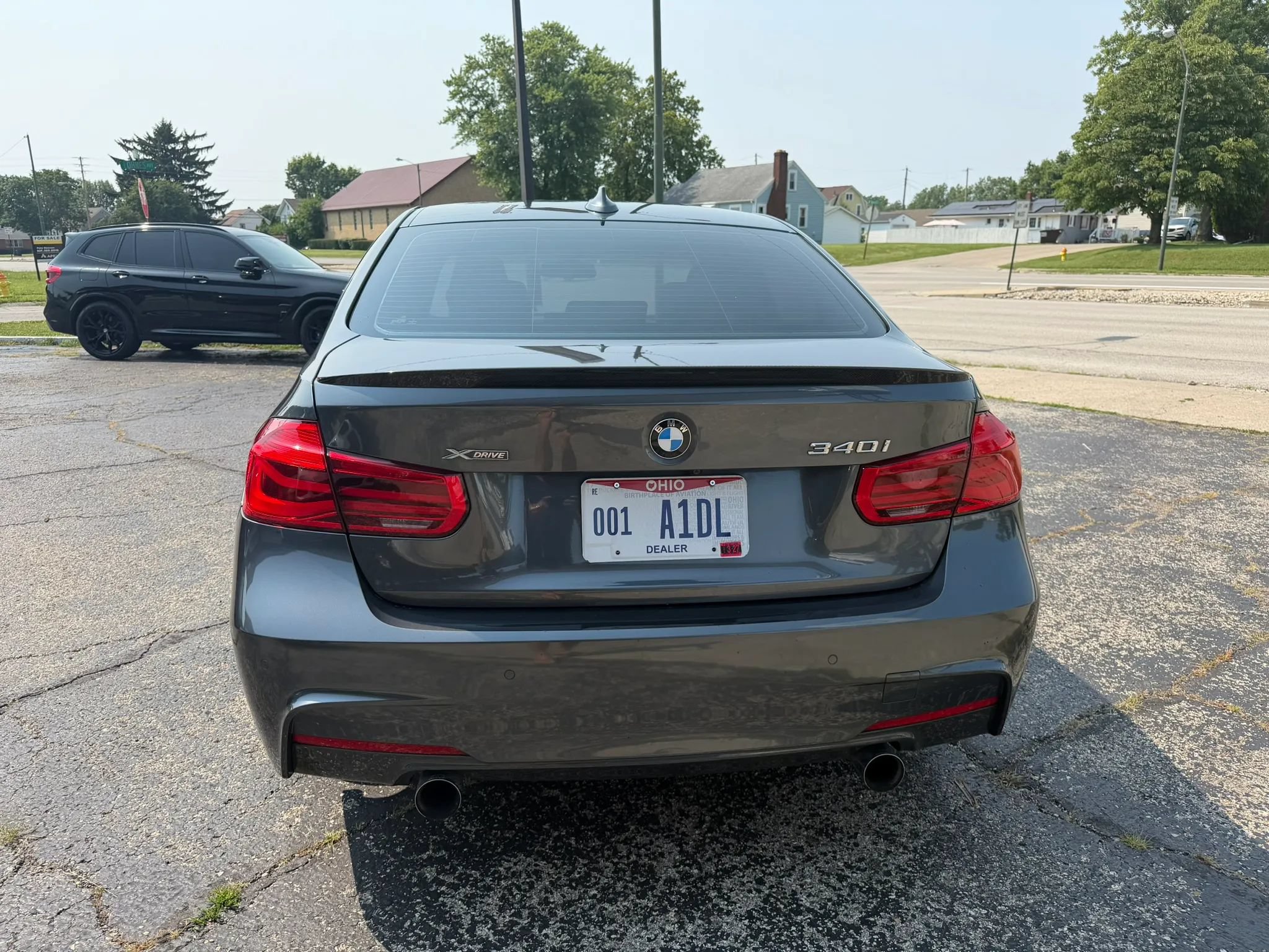 Used 2017 BMW 340i xDrive Sedan w/ Technology Package AWD/4WD image 7