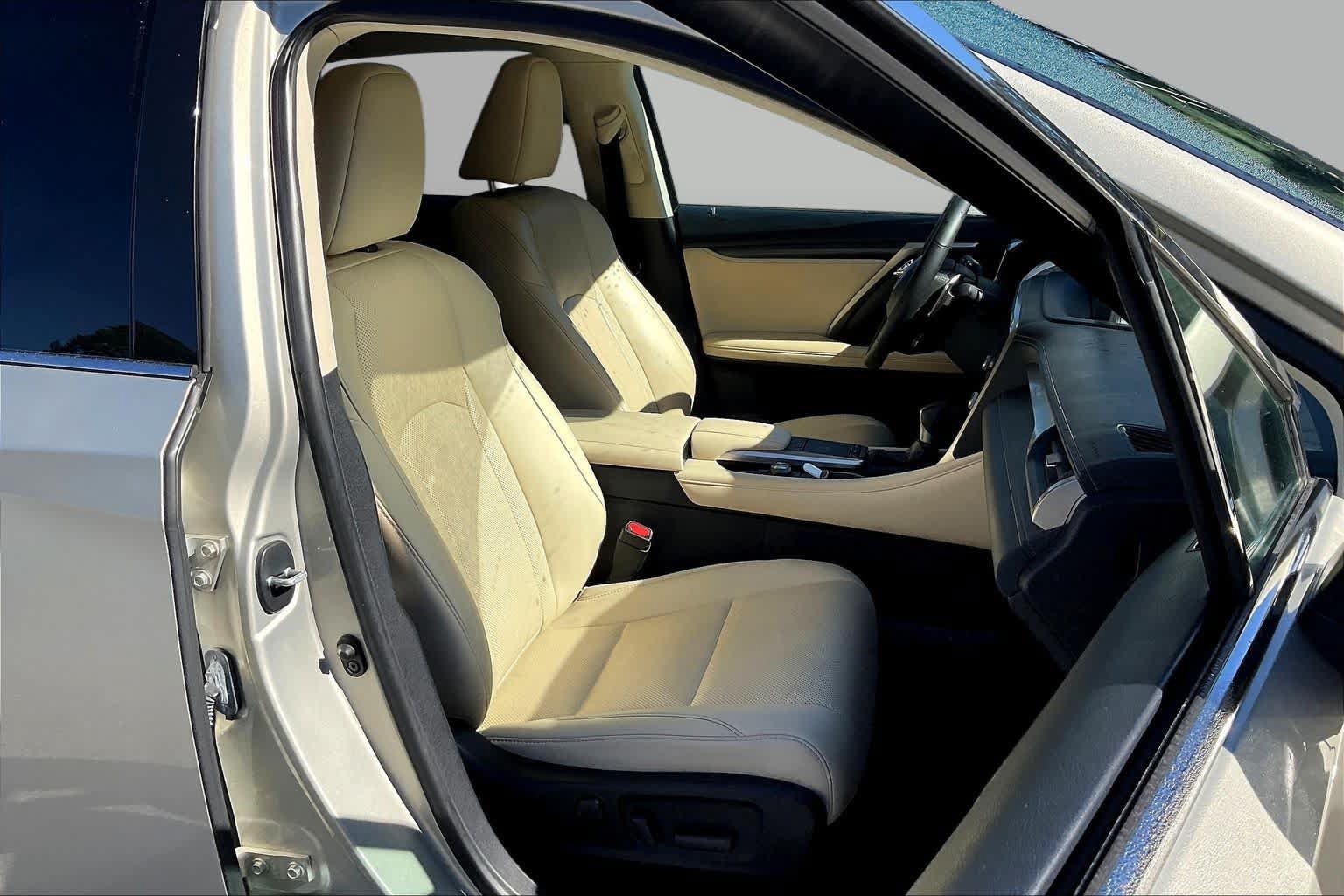 Used 2021 Lexus RX 350 FWD w/ Accessory Package image 9
