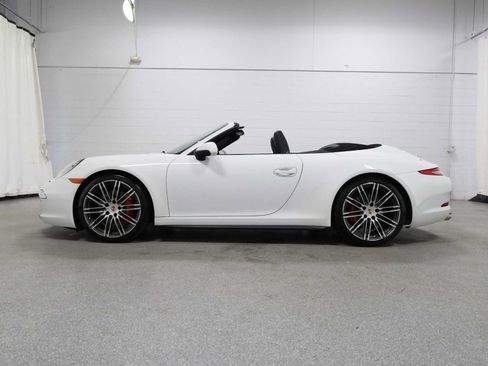 Used 2014 Porsche 911 Carrera 4S AWD/4WD image 2