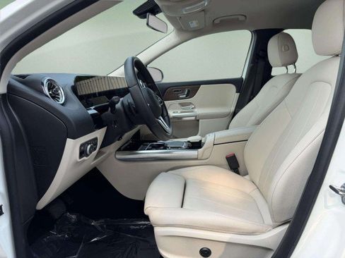Certified 2023 Mercedes-Benz GLA 250 4MATIC image 19