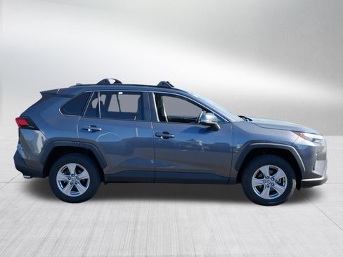 Certified 2022 Toyota RAV4 XLE w/ Convenience Package AWD/4WD image 8
