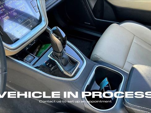 Used 2022 Subaru Outback Limited image 15