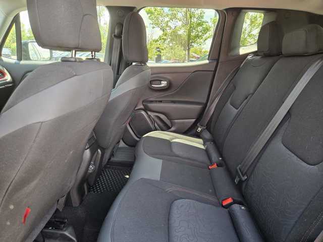 Used 2023 Jeep Renegade Trailhawk AWD/4WD image 59