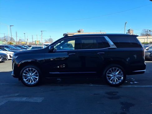 Used 2023 Cadillac Escalade Premium Luxury AWD/4WD image 8
