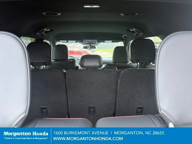 Used 2025 Ford Explorer ST-Line RWD image 30