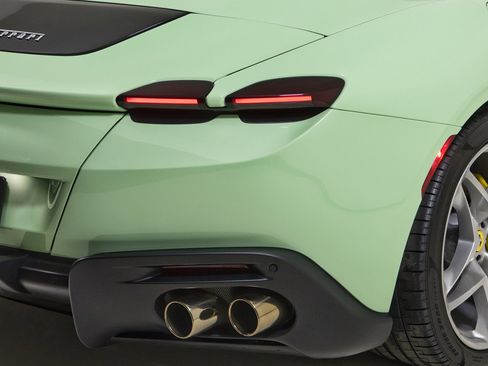 Certified 2025 Ferrari Roma Spider image 27