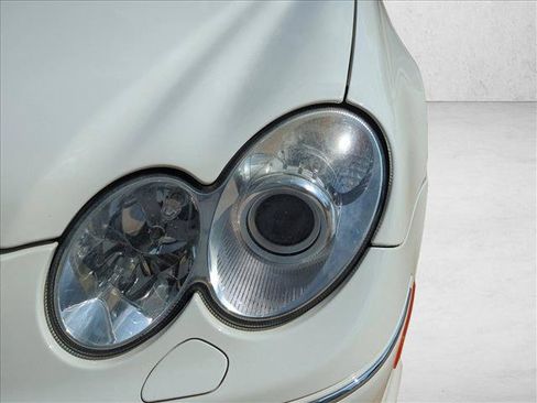 Used 2009 Mercedes-Benz CLK 550 Cabriolet image 9
