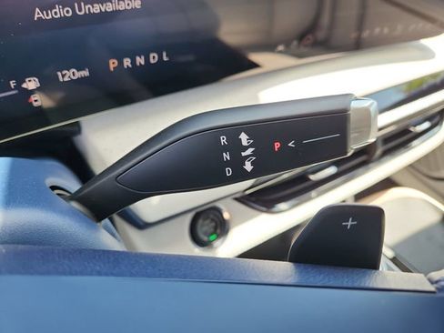 New 2026 Buick Enclave Avenir w/ Super Cruise Package FWD image 29