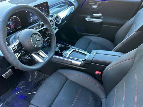 New 2026 Mercedes-Benz GLB 35 AMG AMG 35 image 4